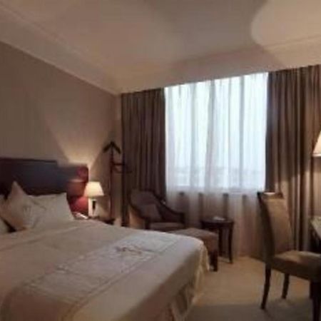 Qingdao Royal Garden Hotel Eksteriør billede