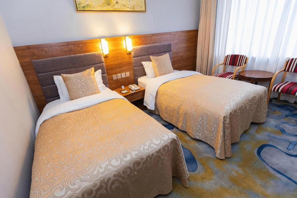 Qingdao Royal Garden Hotel Eksteriør billede