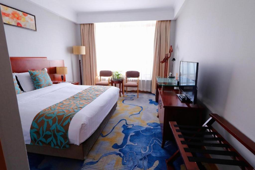 Qingdao Royal Garden Hotel Eksteriør billede
