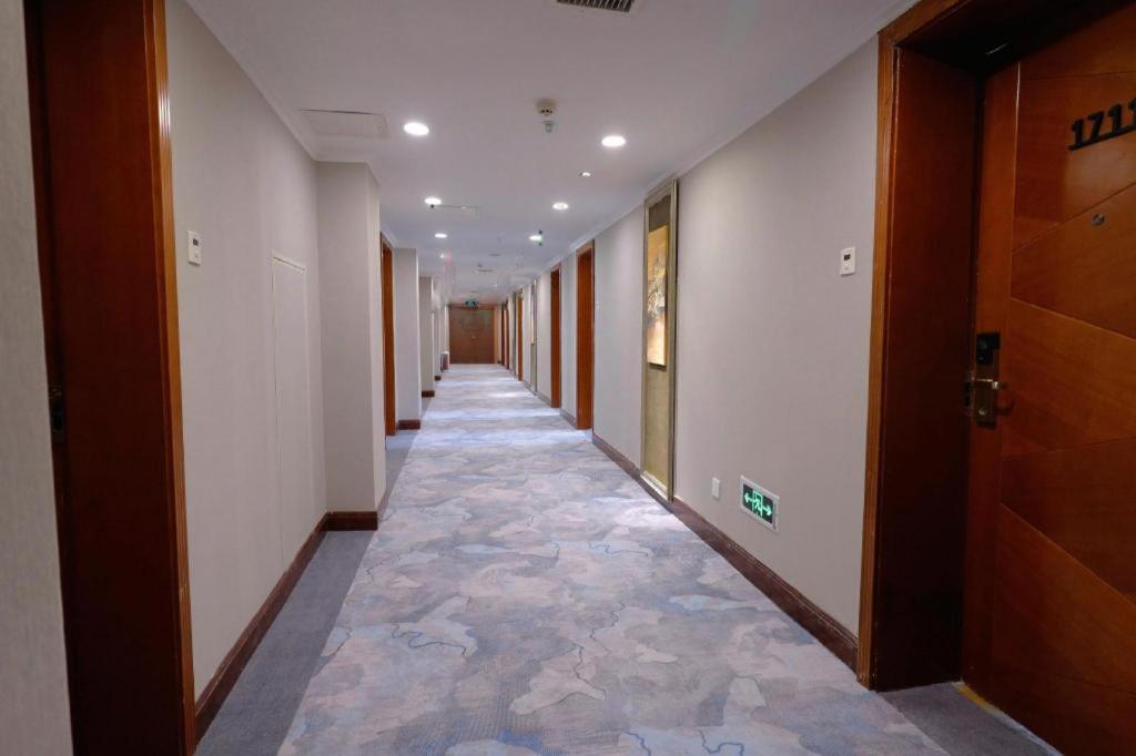 Qingdao Royal Garden Hotel Eksteriør billede
