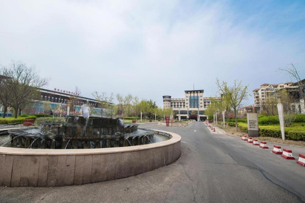 Qingdao Royal Garden Hotel Eksteriør billede