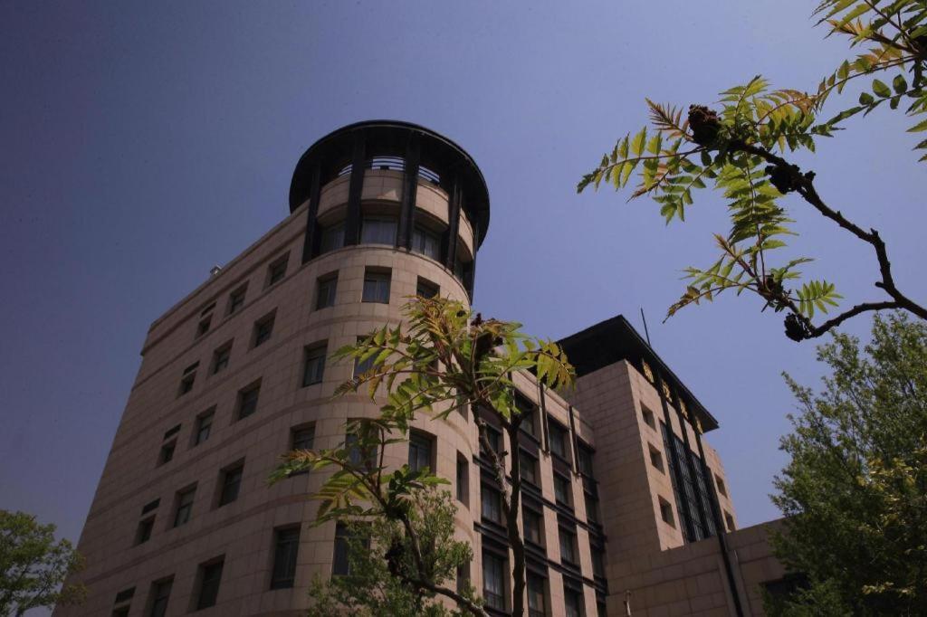 Qingdao Royal Garden Hotel Eksteriør billede