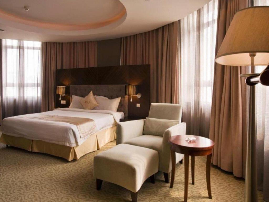 Qingdao Royal Garden Hotel Eksteriør billede